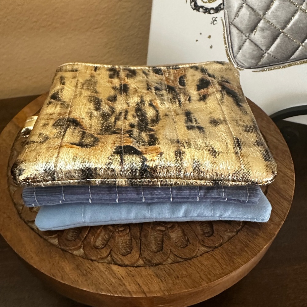Quilted Coin Pouch Hand Crafted- choose 1 - Picture 3 of 9